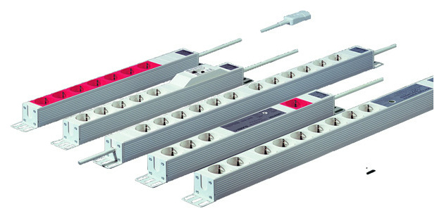 Rittal DK 7240 210 STECKDOSENLEISTE 7-FACH 19Z von Rittal