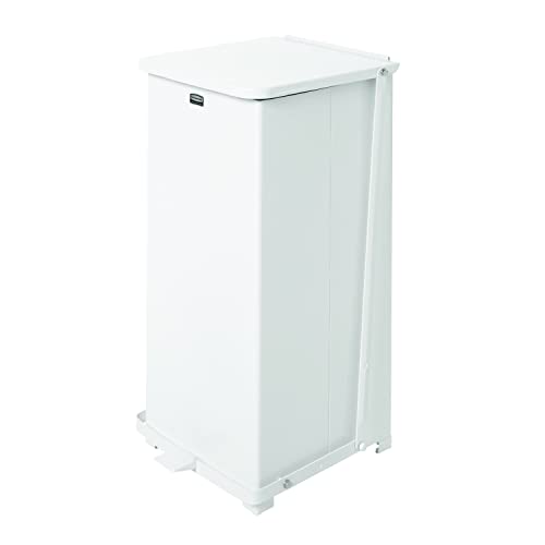 Rubbermaid Commercial Products 24 gal The Defenders Steel Step Trash Can with Plastic Liner - White von Rubbermaid Commercial Products