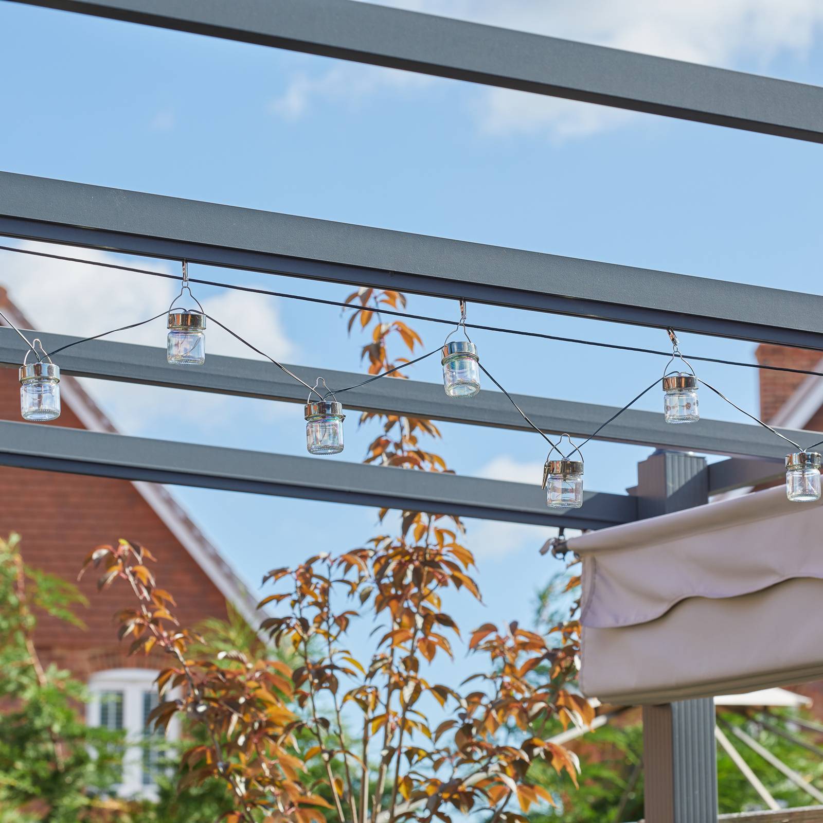 LED-Solar-Lichterkette Firefly Opal 10-flammig LED-Solar-Lichterkette Firefly Opal 10-flammig von SMART GARDEN