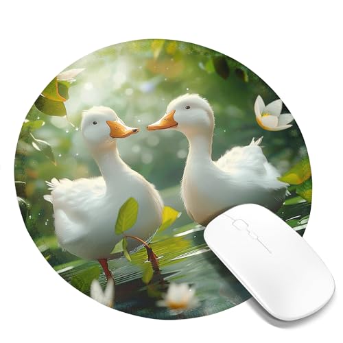 Gaming-Mauspad mit Entenmotiv, 3D, süße Tiere, Pflanzen, See, Natur, Landschaft, malerisches Grün, Gelb, Polyester-Gummi, rutschfest, dekorativ, für Büro, Firma, Zuhause, Schreibtisch, Computermatte, Gaming-Mauspad mit Entenmotiv, 3D, süße Tiere, Pflanzen, See, Natur, Landschaft, malerisches Grün, Gelb, Polyester-Gummi, rutschfest, dekorativ, für Büro, Firma, Zuhause, Schreibtisch, Computermatte, von SMAZDFXX