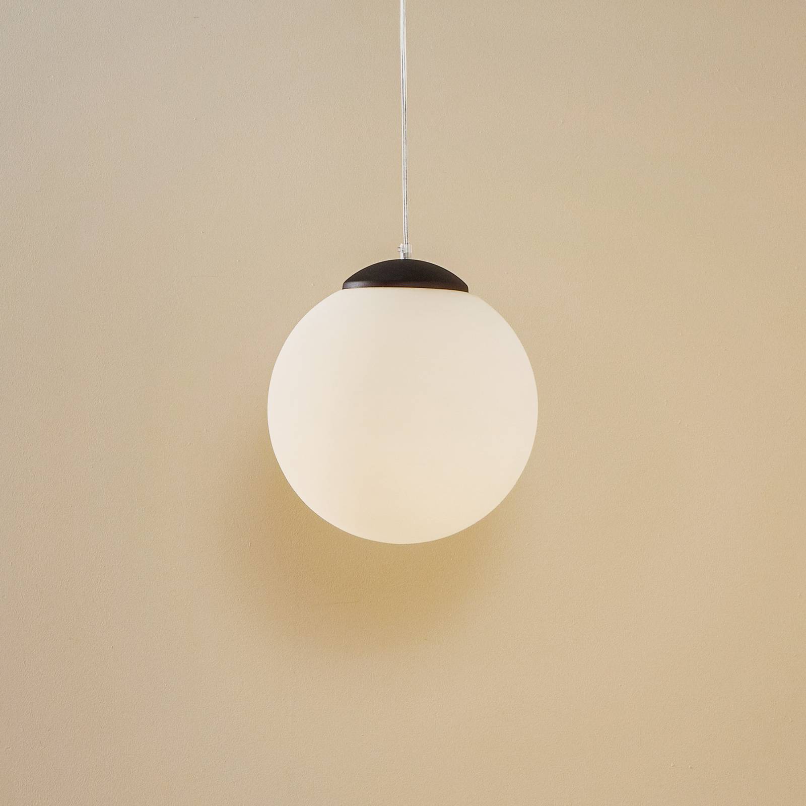 Hängeleuchte Ball, Opalglas/chrom, Ø 30 cm von SOLLUX LIGHTING