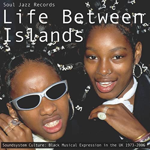 Life Between Islands Life Between Islands von SOUL JAZZ RECORD