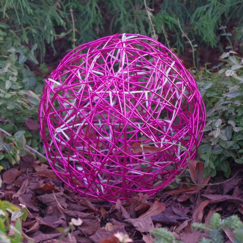 LED-3D-Design-Kugel Galax Fun, Ø 30 cm, fuchsia von STAR TRADING