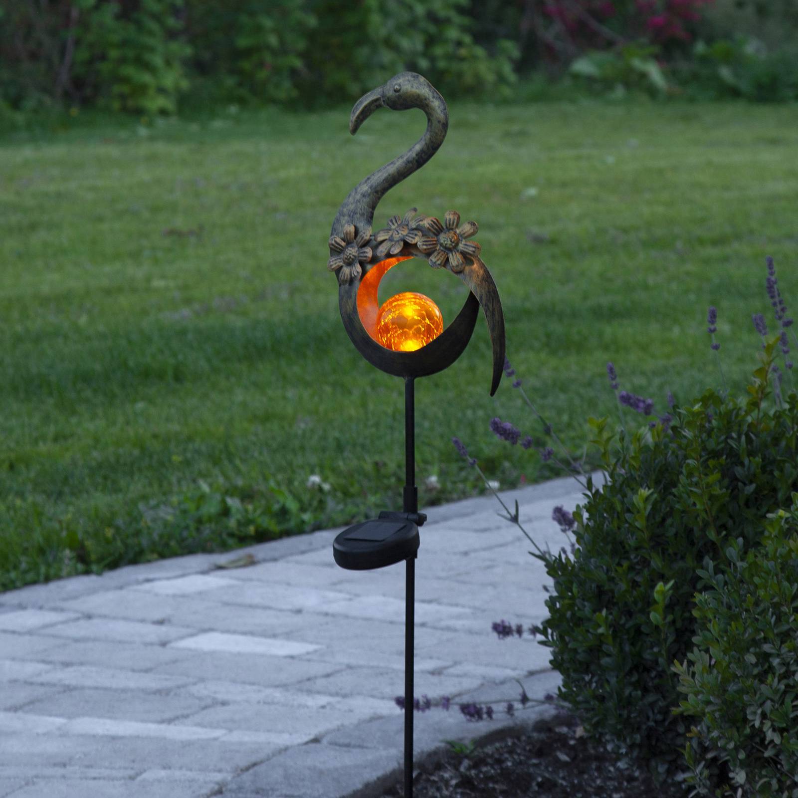 LED-Solarleuchte Melilla Bird in Flamingo-Form von STAR TRADING