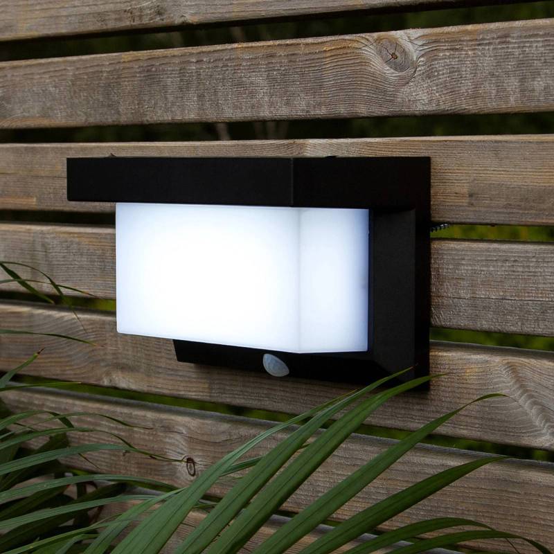 LED-Solarwandleuchte Valla mit Bewegungssensor von STAR TRADING