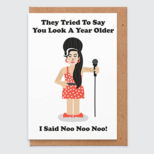 STUDIO BOKETTO Happy Birthday Card - Amy Winehouse Geburtstagskarte - Lustige Geburtstagskarte - Niedliche Geburtstagskarte für Sie - Musikgeschenke - Geburtstagskarte lustig - Freundin - Bestfriend von STUDIO BOKETTO