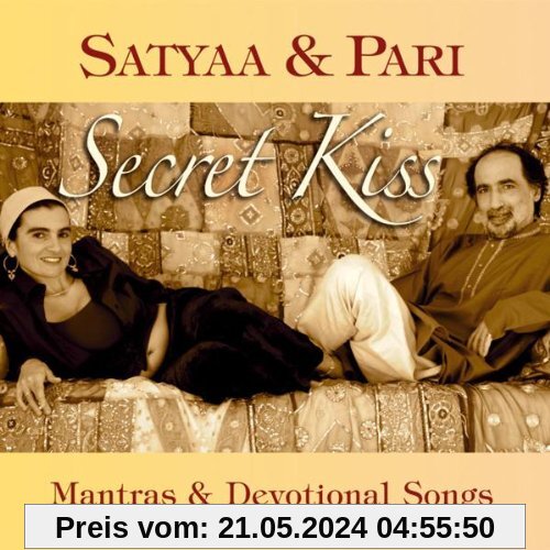 Secret Kiss von Satyaa & Pari