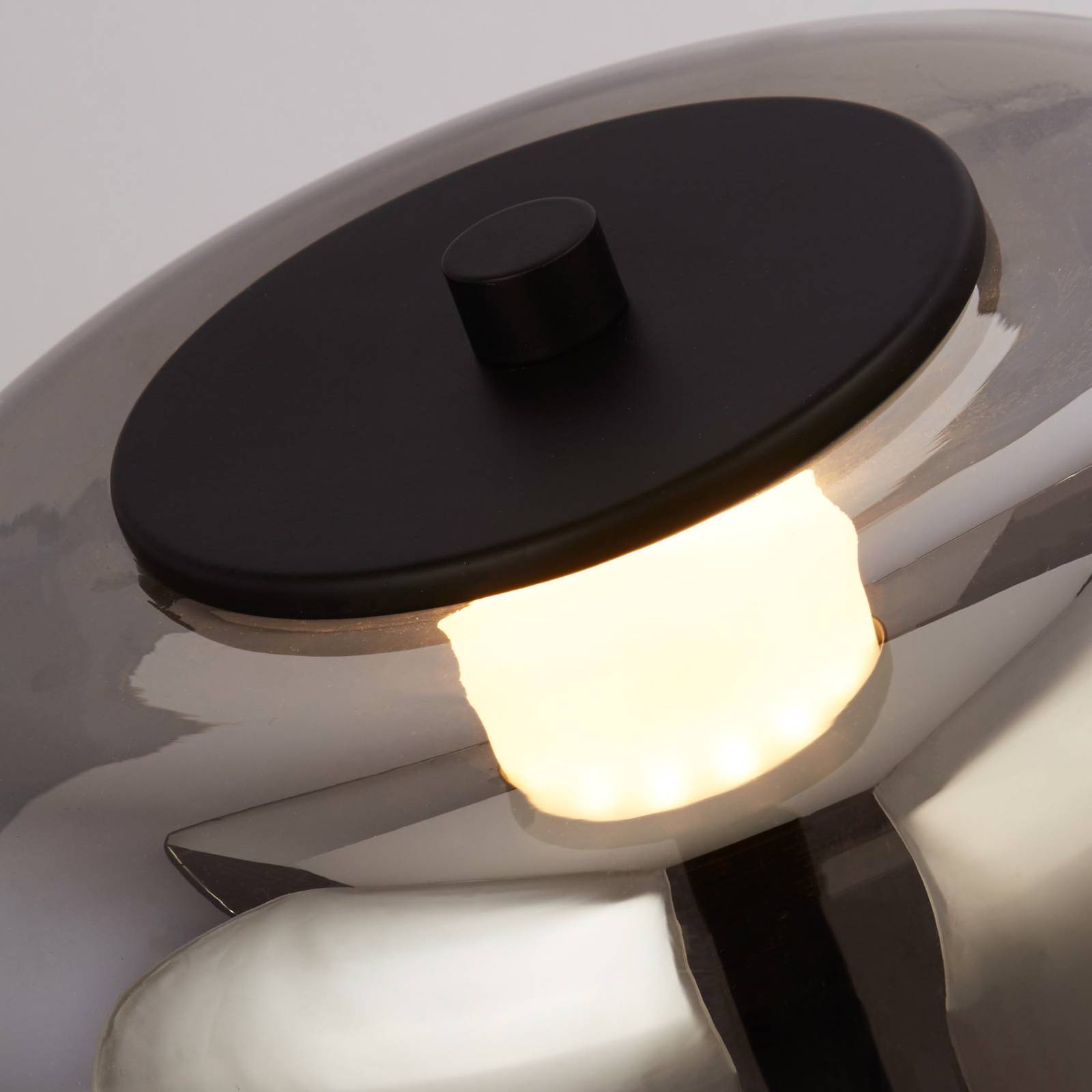 LED-Stehleuchte Frisbee mit Glasschirm von Searchlight