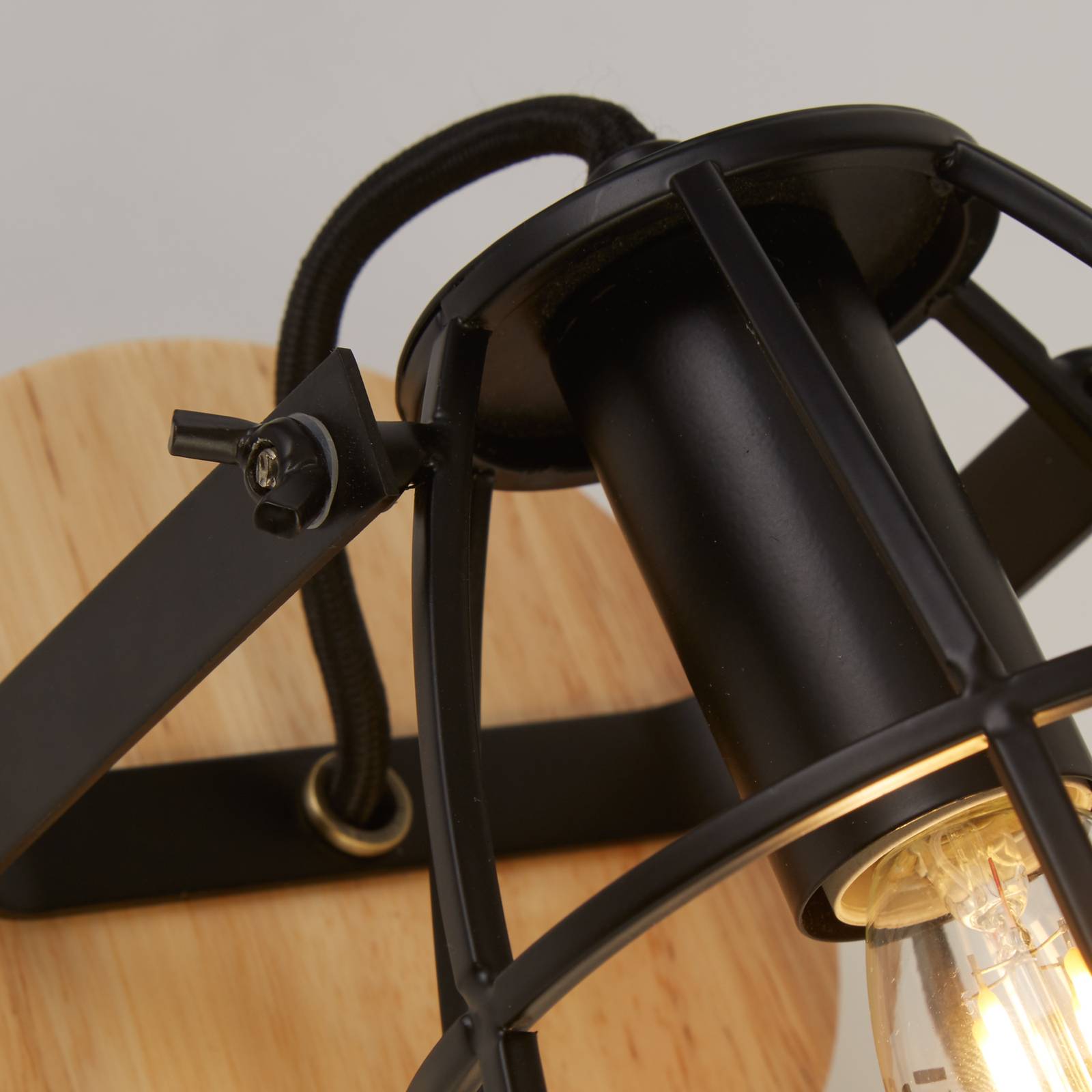 Wandlampe Cage II mit Gitterschirm von Searchlight