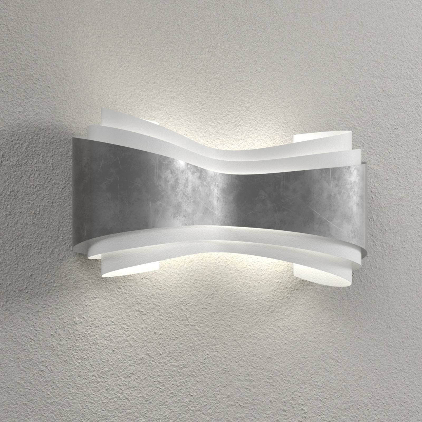 Ionica - LED-Wandlampe mit Blattsilber Ionica - LED-Wandlampe mit Blattsilber von Selène