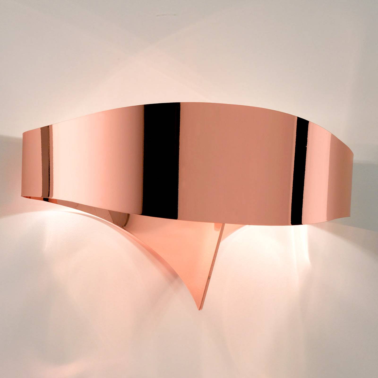 Kupferfarbene Designer-Wandlampe Scudo Kupferfarbene Designer-Wandlampe Scudo von Selène