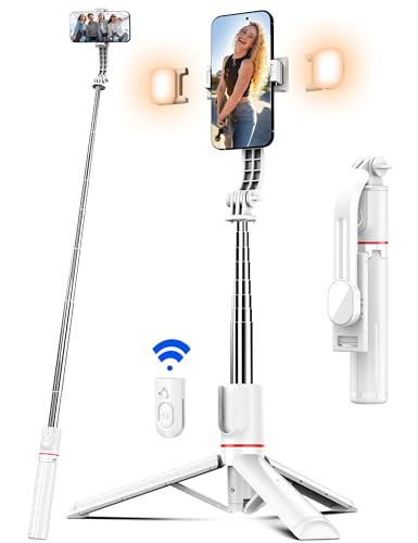 Selfie Stick Stativ mit 2 Fülllicht, 115cm Verbessertem Stabil Handy Stativ mit Abnehmbarer Fernbedienung, Stativ für Smartphone, Erweiterbar Selfie Stange Kompatibel mit iPhone und Android Selfie Stick Stativ mit 2 Fülllicht, 115cm Verbessertem Stabil Handy Stativ mit Abnehmbarer Fernbedienung, Stativ für Smartphone, Erweiterbar Selfie Stange Kompatibel mit iPhone und Android von SelfieShow