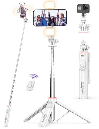 Selfie Stick Stativ mit 2 Fülllicht, 135 cm Erweiterbar SelfieStick mit Abnehmbarer Fernbedienung 360° Drehbarer Tragbar Handyhalterung Stabil Selfie Stange Handy Stativ Kompatibel mit iPhone/Android Selfie Stick Stativ mit 2 Fülllicht, 135 cm Erweiterbar SelfieStick mit Abnehmbarer Fernbedienung 360° Drehbarer Tragbar Handyhalterung Stabil Selfie Stange Handy Stativ Kompatibel mit iPhone/Android von SelfieShow