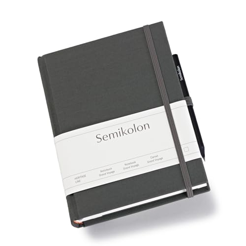 Semikolon 370077 - Reisetagebuch Grand Voyage - 14 x 19,2 cm 304 Seiten - 2 Lesezeichen Weltkarte – lava stone grau von Semikolon