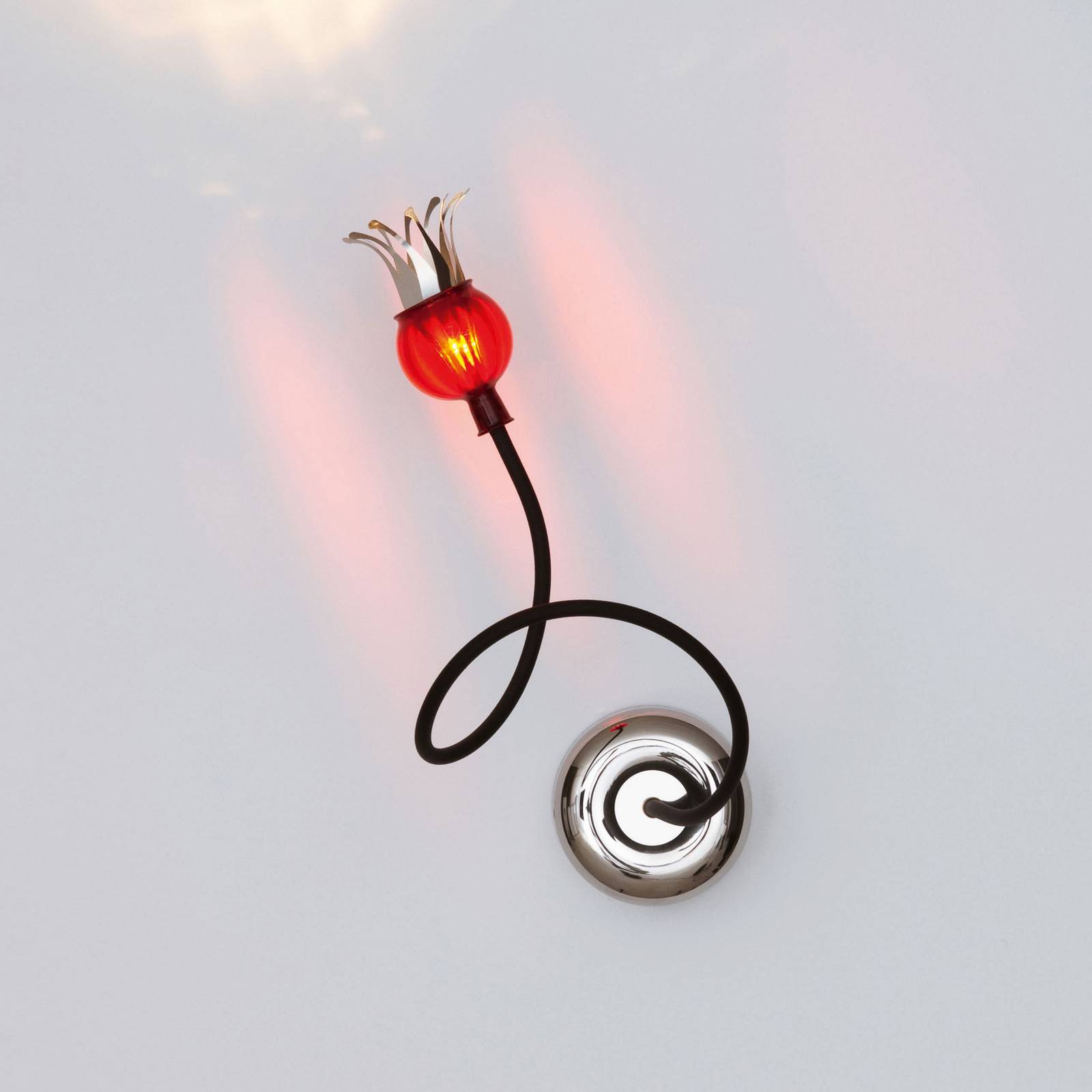 serien.lighting Poppy Decke, 1fl schwarz/rubinrot von Serien Lighting
