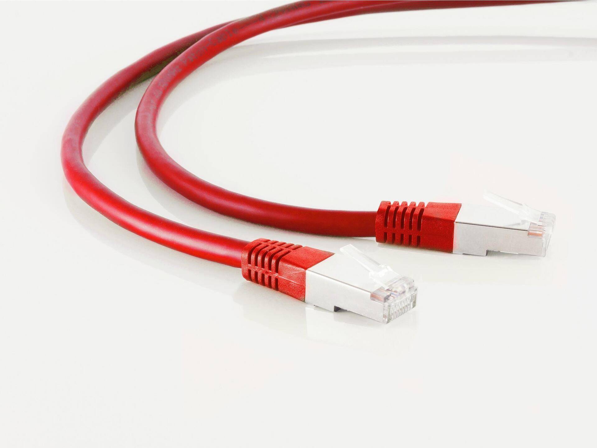 S/CONN maximum connectivity Netzwerkkabel-Patchkabel, cat 6, S/FTP, PIMF, Halogenfrei, rot, 7,5m (75717-HR) von ShiverPeaks