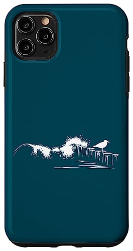Hülle für iPhone 11 Pro Max Brechende Welle an Buhnen mit Möwe Nordsee Ostsee von Skizzenmonster Maritime Meer Kunst