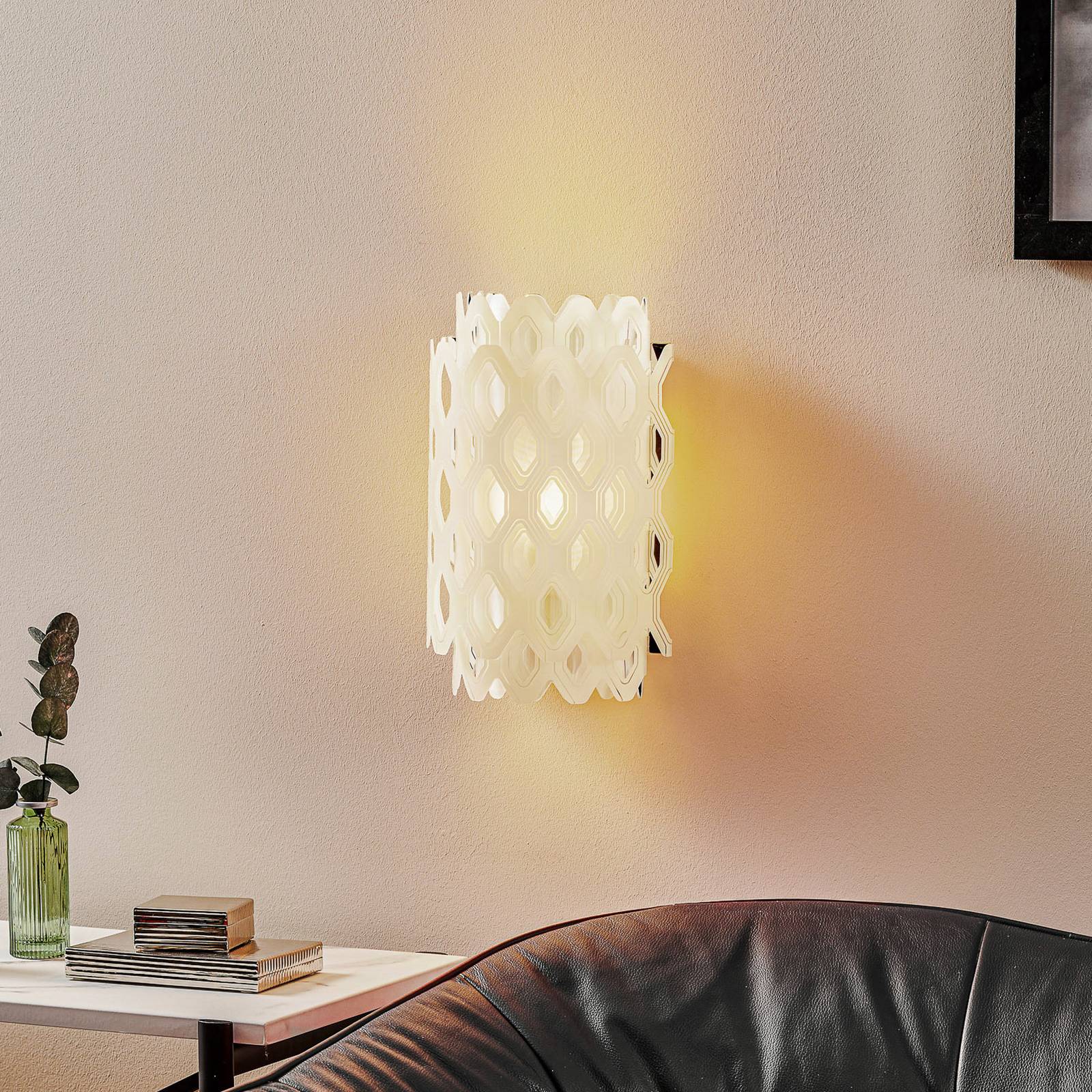 Slamp Charlotte Wandleuchte mit Wabenmuster Slamp Charlotte Wandleuchte mit Wabenmuster von Slamp