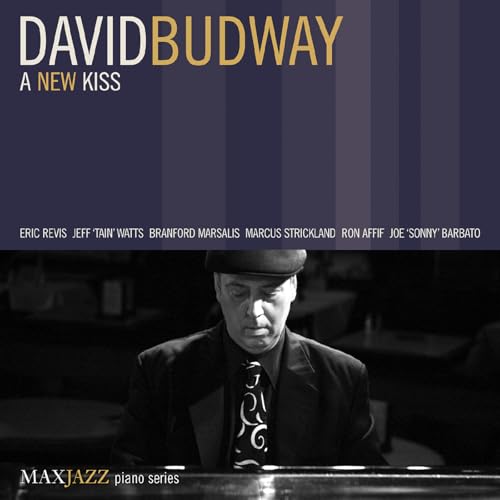 A New Kiss A New Kiss von MAXJAZZ