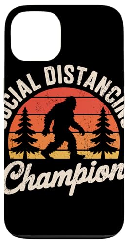 Social Distancing Champion Retro Bigfoot Hülle für iPhone 13 Social Distancing Champion Retro Bigfoot Hülle für iPhone 13 von Squatch'n Retro Humor Social Distancing