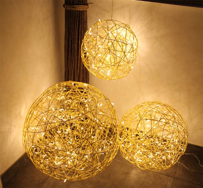 B-Ware LED Drahtkugel TRASSEL GOLD - 50cm - 150 warmweiße LED - out... von StarTrading