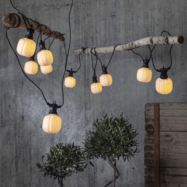 LED Lichterkette CIRCUS - 10 matte Kugeln, D: 8cm - warmweiße LED -... LED Lichterkette CIRCUS - 10 matte Kugeln, D: 8cm - warmweiße LED -... von StarTrading