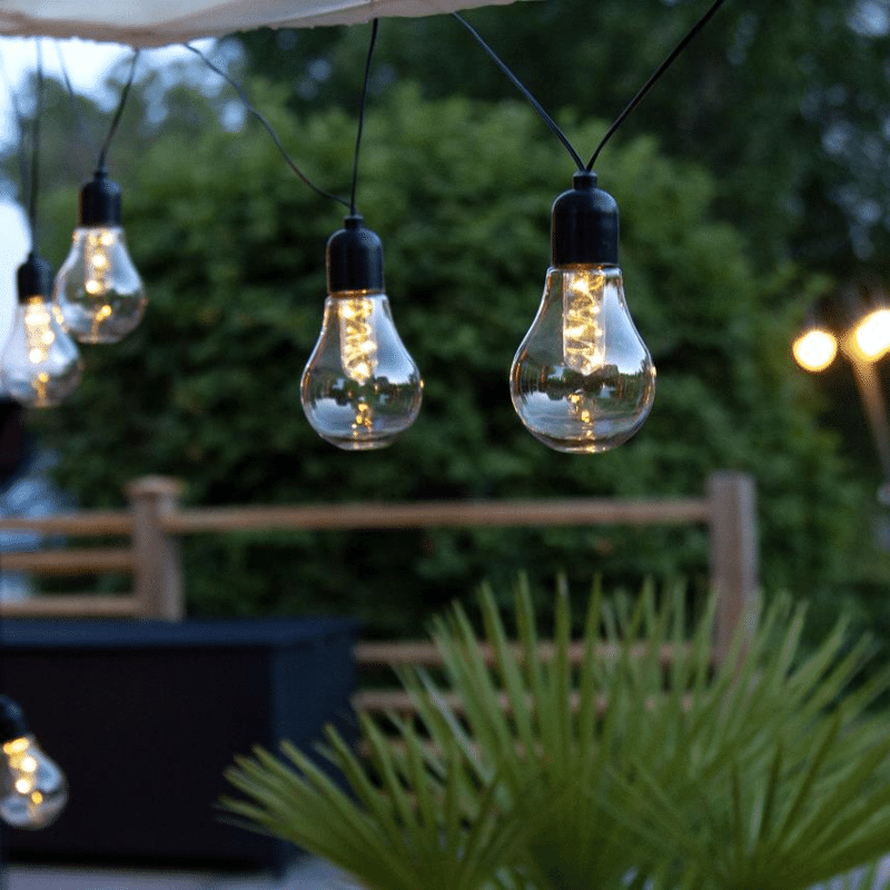 LED Party Lichterkette Glow - 10 Birnen á 3 warmweiße LED - L: 4,05m - Batterie - Timer - outdoor LED Party Lichterkette Glow - 10 Birnen á 3 warmweiße LED - L: 4,05m - Batterie - Timer - outdoor von StarTrading