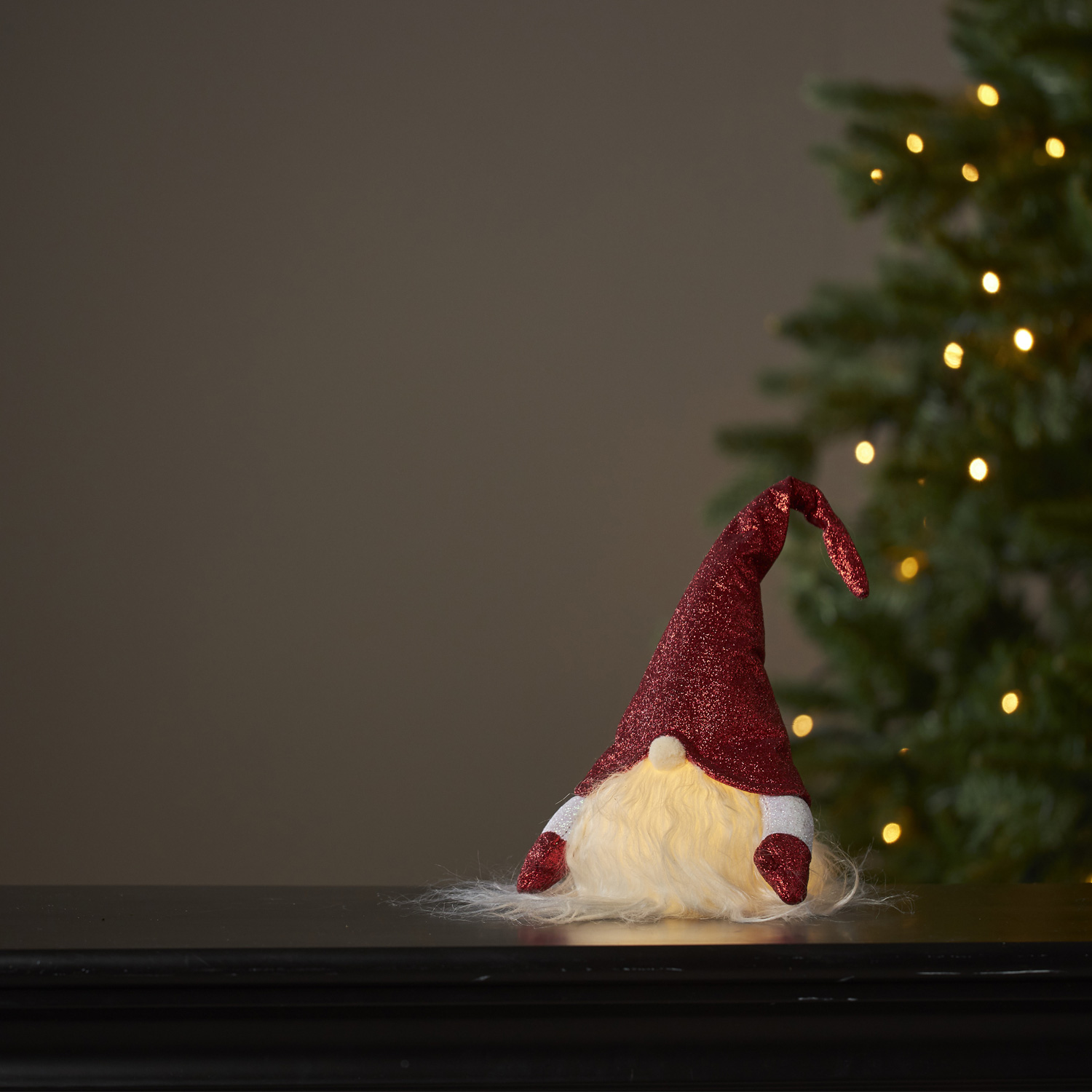 LED Stoff Wichtel mit Mütze - Weihnachtsmann - 1 warmweiße LED - H:... von StarTrading