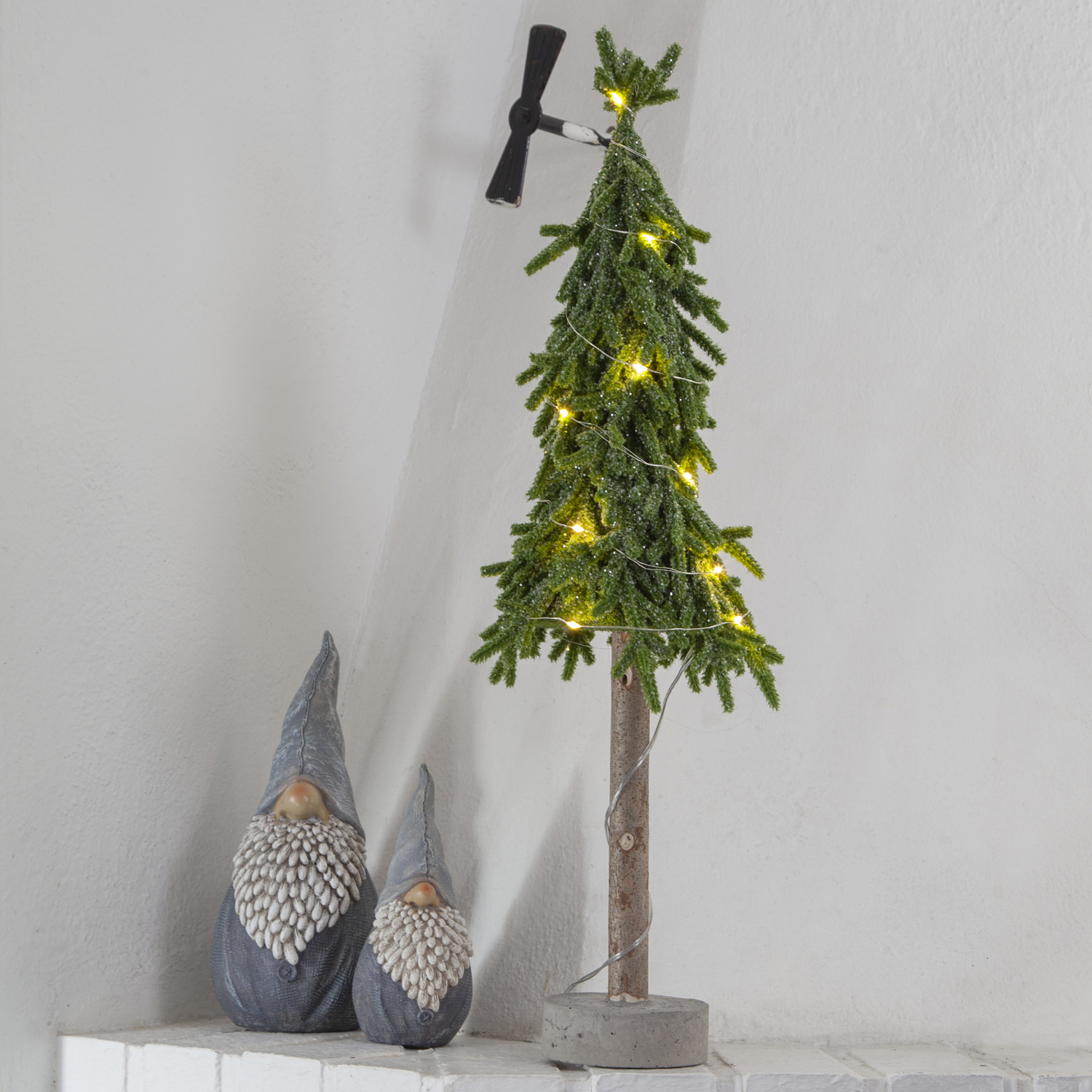 LED Tannenbaum Lummer - stehend - Tischbaum - 15 warmweiße LED - H:... LED Tannenbaum Lummer - stehend - Tischbaum - 15 warmweiße LED - H:... von StarTrading