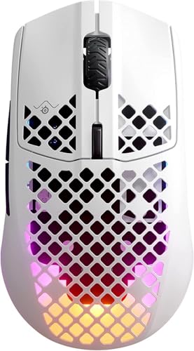SteelSeries Aerox 3 Wireless - RGB Gaming-Mouse mit Öffnungen in der Oberfläche - Federleichtes, wasserabweisendes Design - Optischer TrueMove Air-Sensor mit 18.000 DPI - Snow SteelSeries Aerox 3 Wireless - RGB Gaming-Mouse mit Öffnungen in der Oberfläche - Federleichtes, wasserabweisendes Design - Optischer TrueMove Air-Sensor mit 18.000 DPI - Snow von SteelSeries
