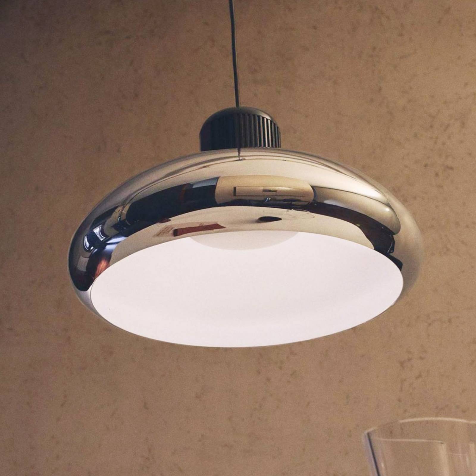 Stilnovo LED-Hängelampe Trepiù, chromfarben/schwarz, Ø 40 cm Stilnovo LED-Hängelampe Trepiù, chromfarben/schwarz, Ø 40 cm von Stilnovo