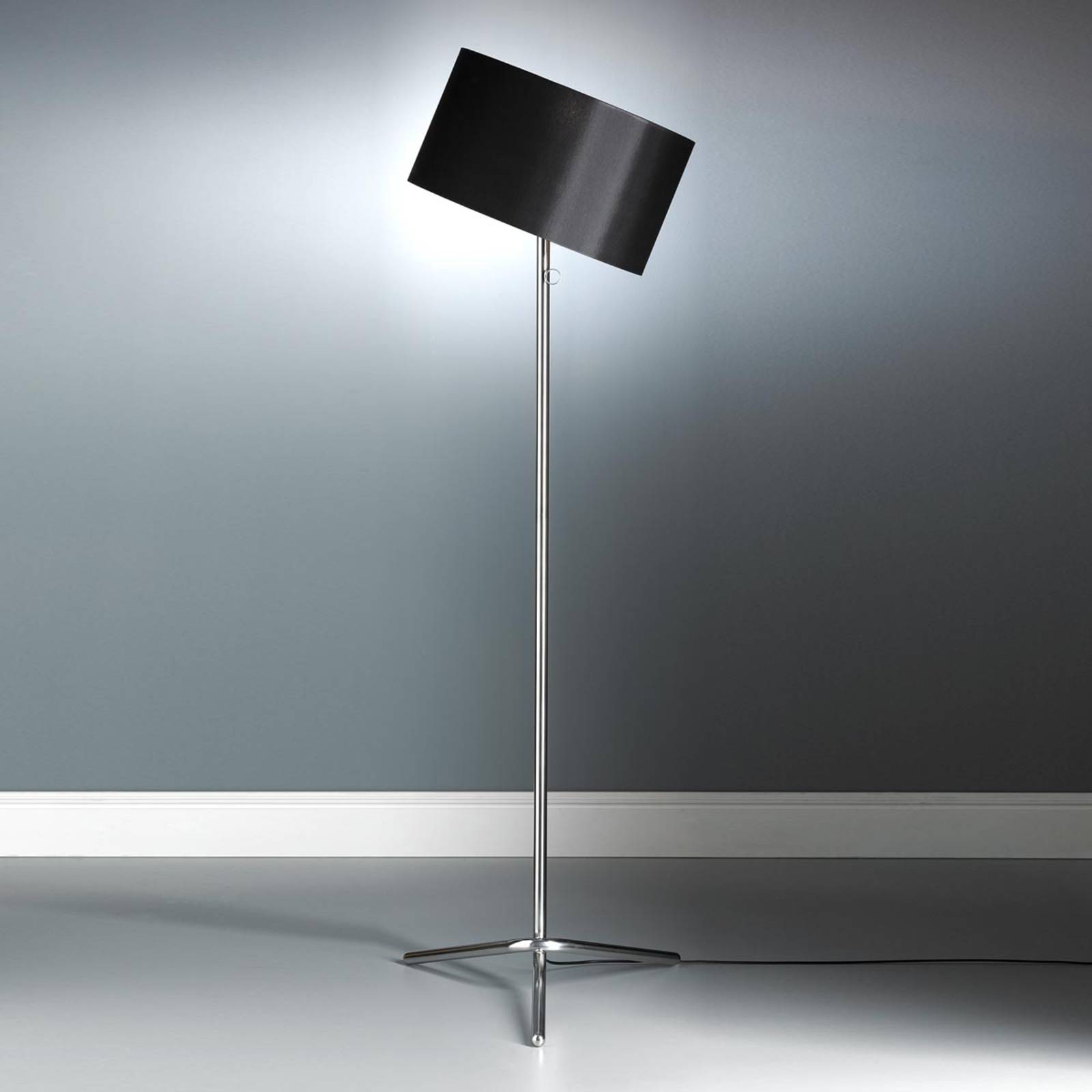 TECNOLUMEN Baton - Designer-Stehleuchte TECNOLUMEN Baton - Designer-Stehleuchte von TECNOLUMEN