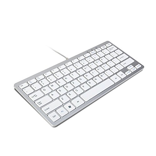 TRIXES Mini USB-Kabel-Tastatur US-Layout - Leichte und Schlank - Kompakt und langlebig - in Silber und Weiss - Plug & Play - Geeignet für PC Computer Apple Mac Laptop Windows etc. von TRIXES