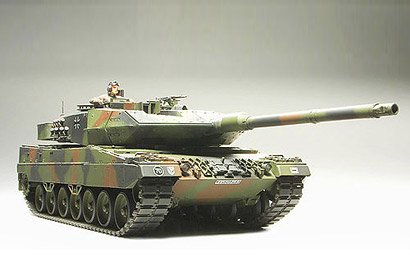 Leopard 2A6 Main Battle Tank von Tamiya