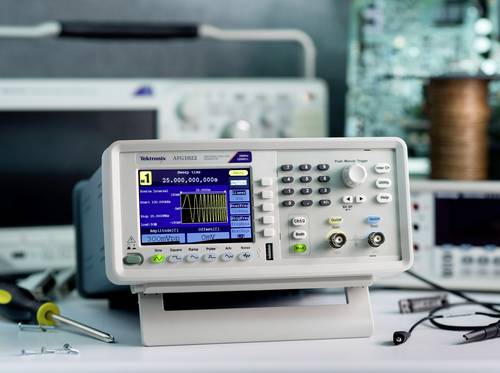 Tektronix AFG1062 Funktionsgenerator netzbetrieben 0.000001Hz - 60MHz 2-Kanal Sinus, Rechteck, Puls, von Tektronix