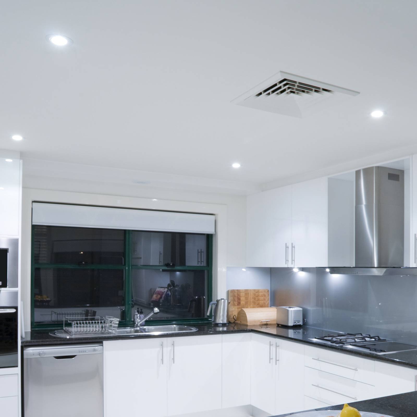 SLC One 360° LED-Einbauleuchte dim-to-warm weiß SLC One 360° LED-Einbauleuchte dim-to-warm weiß von The Light Group