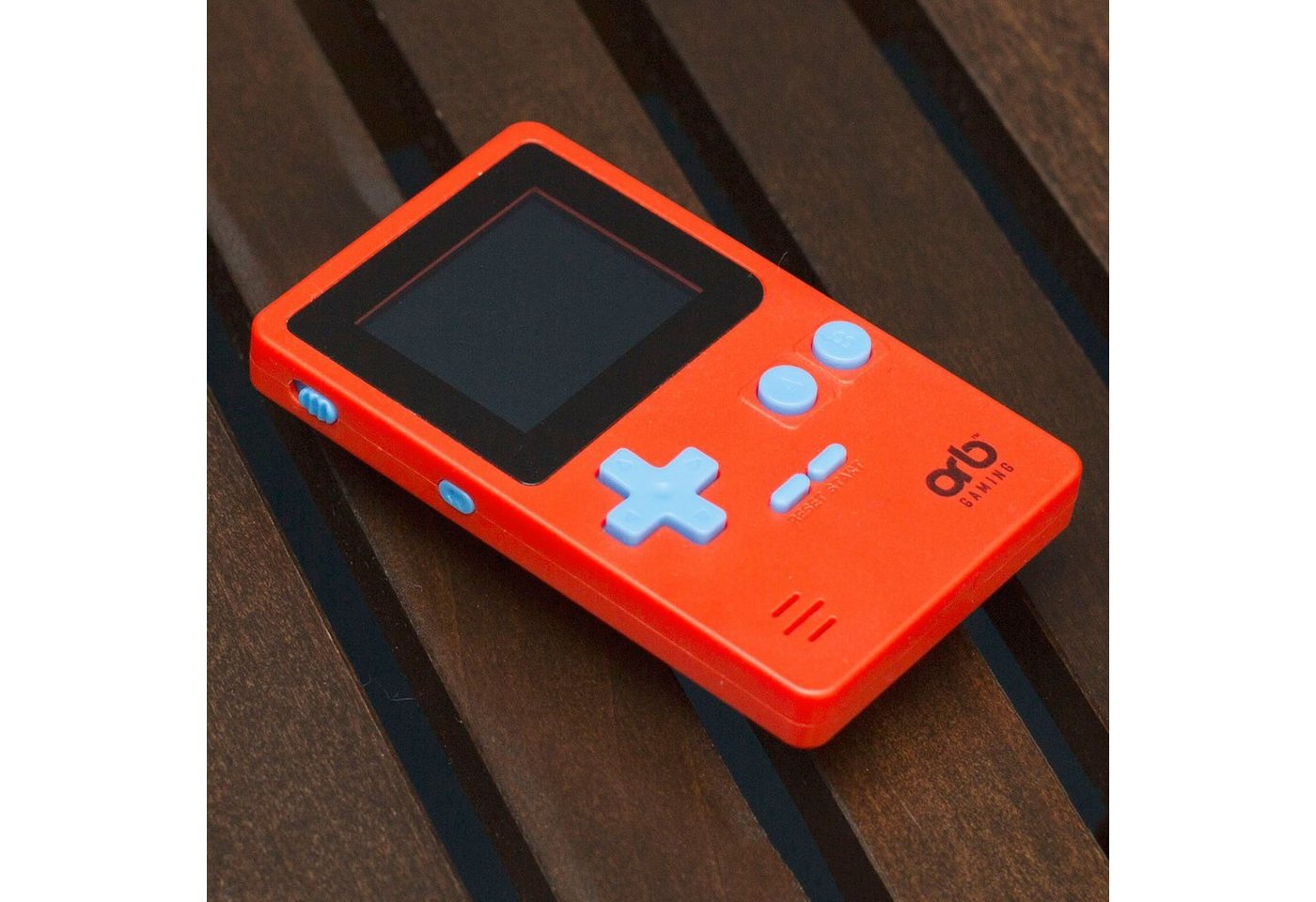 Thumbs Up ORB - Retro Konsole Handheld rot - inkl. 152x 8-Bit Spielen Gaming-Controller Thumbs Up ORB - Retro Konsole Handheld rot - inkl. 152x 8-Bit Spielen Gaming-Controller von Thumbs Up