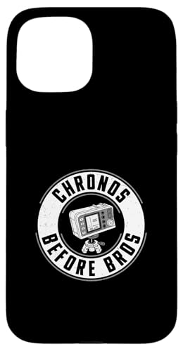 Chronos Before Bros Lustiges Gruppenschießen auf einem Benchrest-Shooter Hülle für iPhone 15 Chronos Before Bros Lustiges Gruppenschießen auf einem Benchrest-Shooter Hülle für iPhone 15 von Tight Benchrest Warmers Unlimited