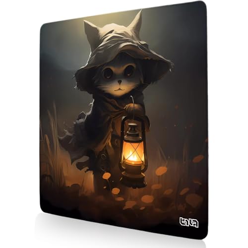 Tilt Schreibtischunterlage 30x30 cm Gaming Mauspad | Rutschfester Mousepad Groß für Schreibtisch und PC Gadgets | Wasserdichter Desk Mat (Not Afraid at All) von Tilt