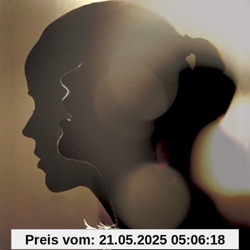 Whispers Whispers von Tina Dico