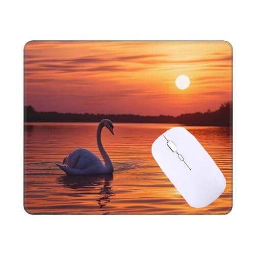 Mauspad Klein Sonnenuntergang Schwan Mousepad, Schreibtischunterlage Kinder, Gaming Mauspad 32 X 26 cm Rutschfest Wasserdicht VernäHte Kanten Mouse Pad, Verbessert Geschwindigkeit und PräZision T-7447 Mauspad Klein Sonnenuntergang Schwan Mousepad, Schreibtischunterlage Kinder, Gaming Mauspad 32 X 26 cm Rutschfest Wasserdicht VernäHte Kanten Mouse Pad, Verbessert Geschwindigkeit und PräZision T-7447 von Tinnoon