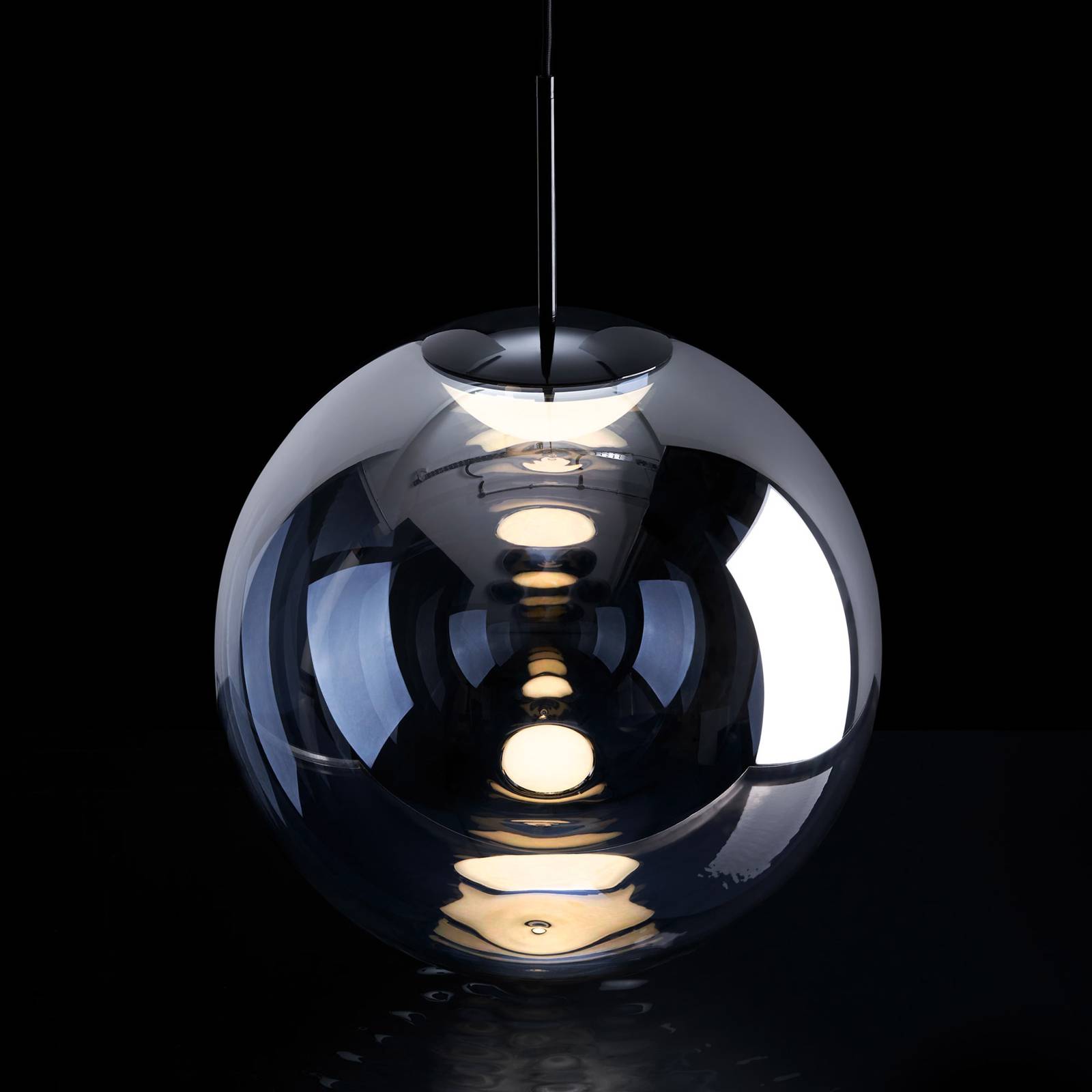 Tom Dixon Globe LED-Hängeleuchte, chrom von Tom Dixon