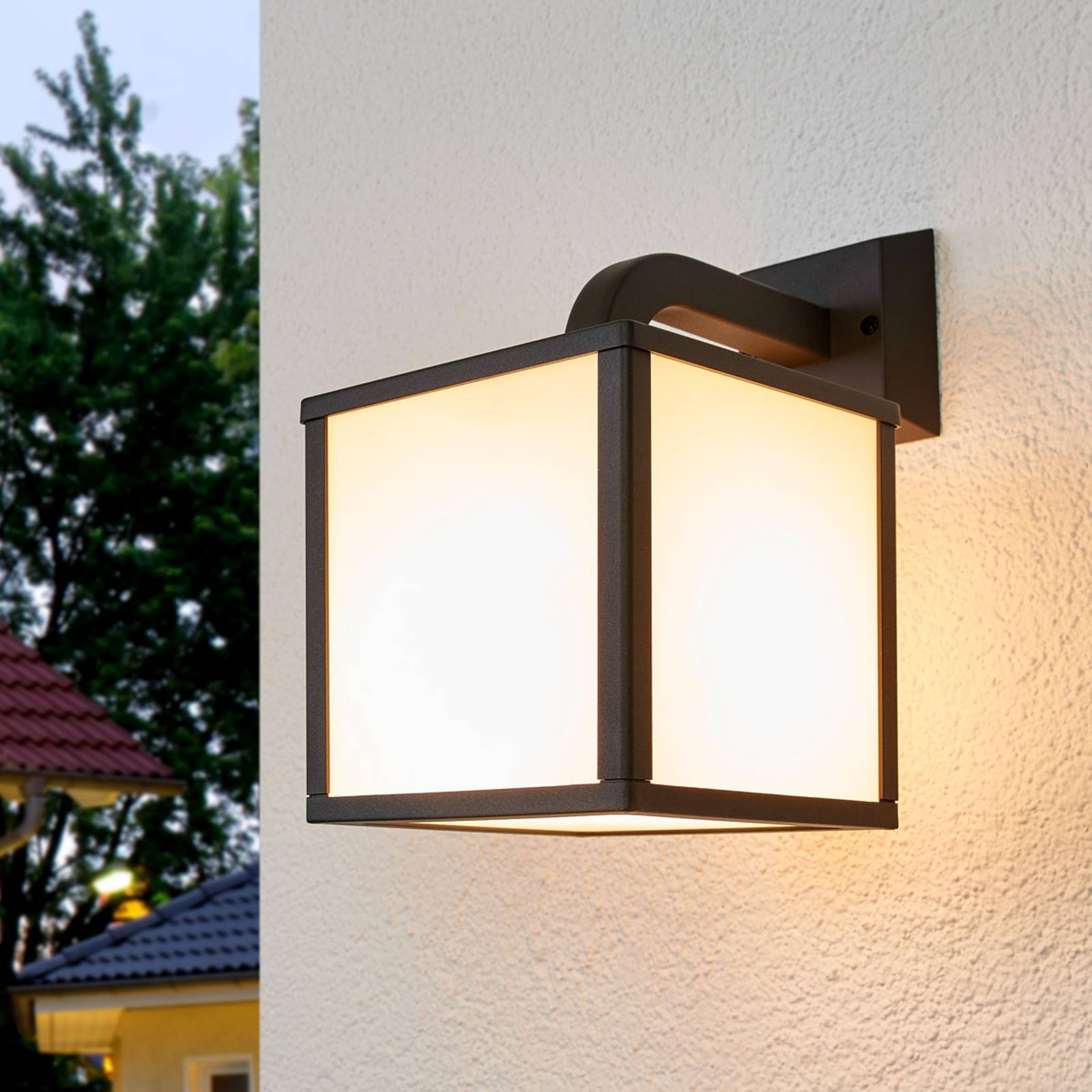 LED-Außenwandleuchte Cubango, anthrazit, Würfel, Aluminium LED-Außenwandleuchte Cubango, anthrazit, Würfel, Aluminium von Trio Lighting