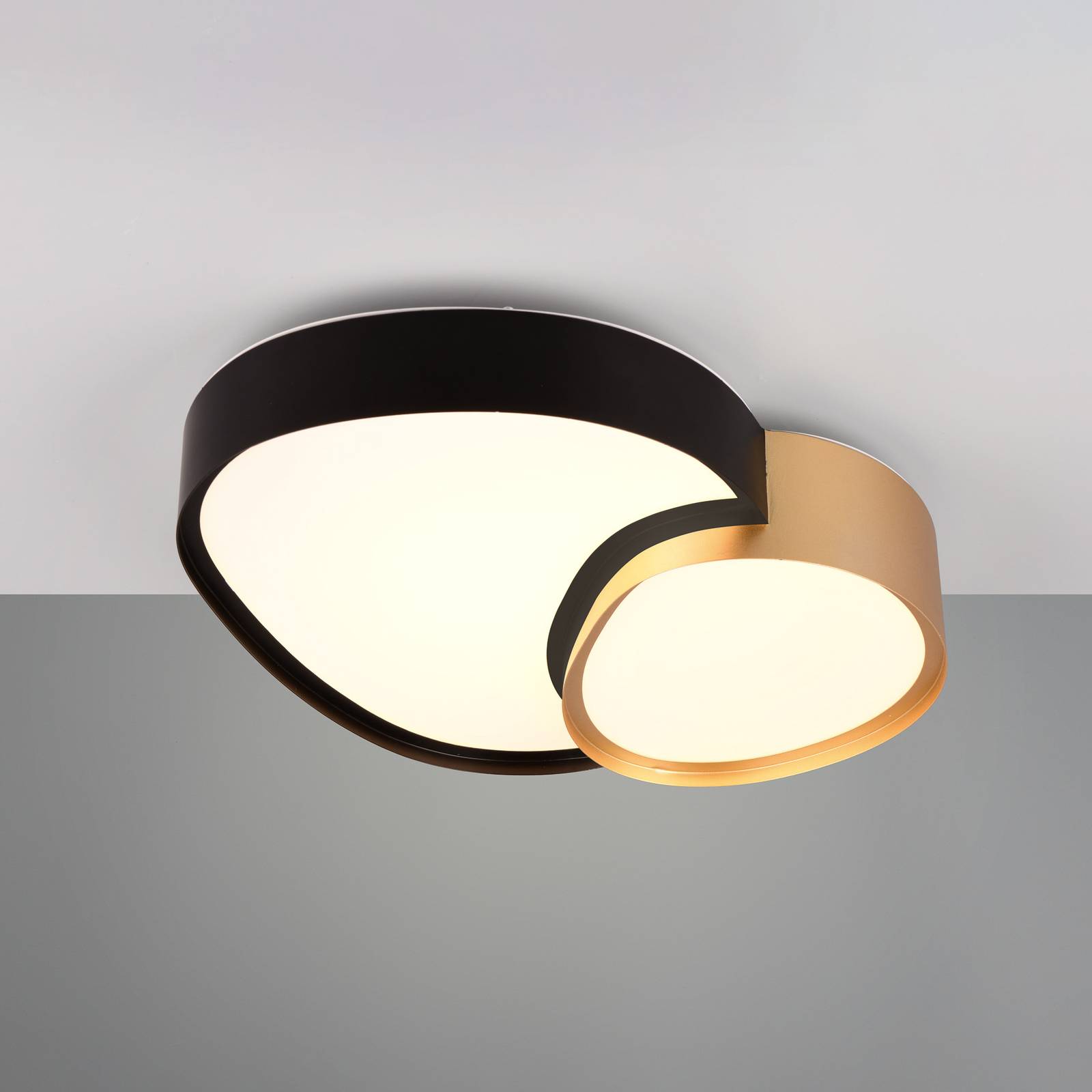 LED-Deckenlampe Rise, schwarz-gold, 43 x 36 cm, CCT, dimmbar LED-Deckenlampe Rise, schwarz-gold, 43 x 36 cm, CCT, dimmbar von Trio Lighting