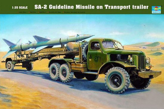 Chinesischer SA-2 Lenkraketentransporter Chinesischer SA-2 Lenkraketentransporter von Trumpeter
