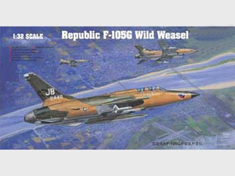 Republic F-105 G Wild Weasel von Trumpeter