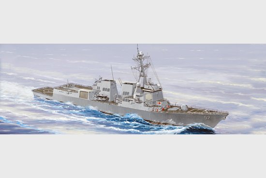 USS Momsen DDG-92 USS Momsen DDG-92 von Trumpeter