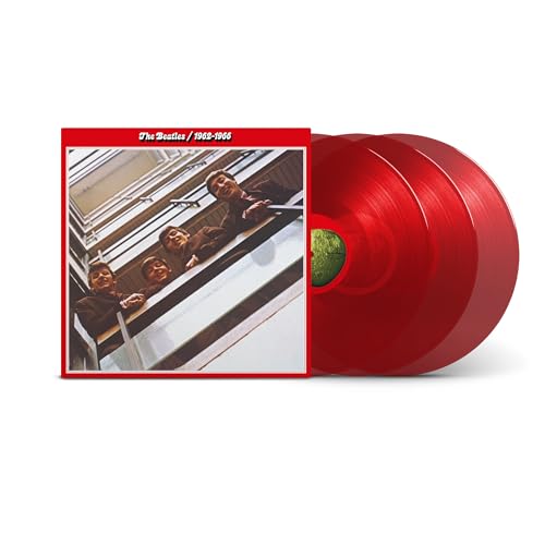 The Beatles 1962-1966, Red Album 2023 Edition, Exclusive Rote 3-Fach Vinyl, 3 LP + Classic Beatles Beanie, Mütze schwarz + Hochwertige Beatles - Tasse von U n i v e r s a l M u s i c