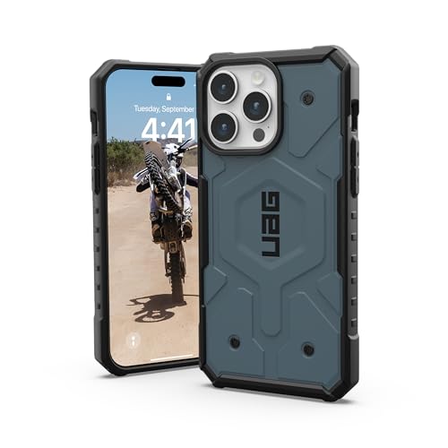 URBAN ARMOR GEAR Pathfinder Hülle kompatibel mit Apple iPhone 15 Pro Max Case [Wireless Charging/Magnetisches Aufladen kompatibel, Fallschutz nach Militärstandard] blau (Cloud) von URBAN ARMOR GEAR