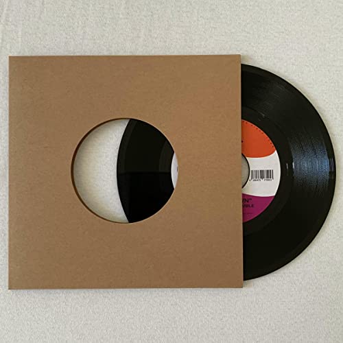 Out Of Town / Torn Up - 7" - Double A-Side feat. Jesper Munk [Vinyl Single] von Unique Records